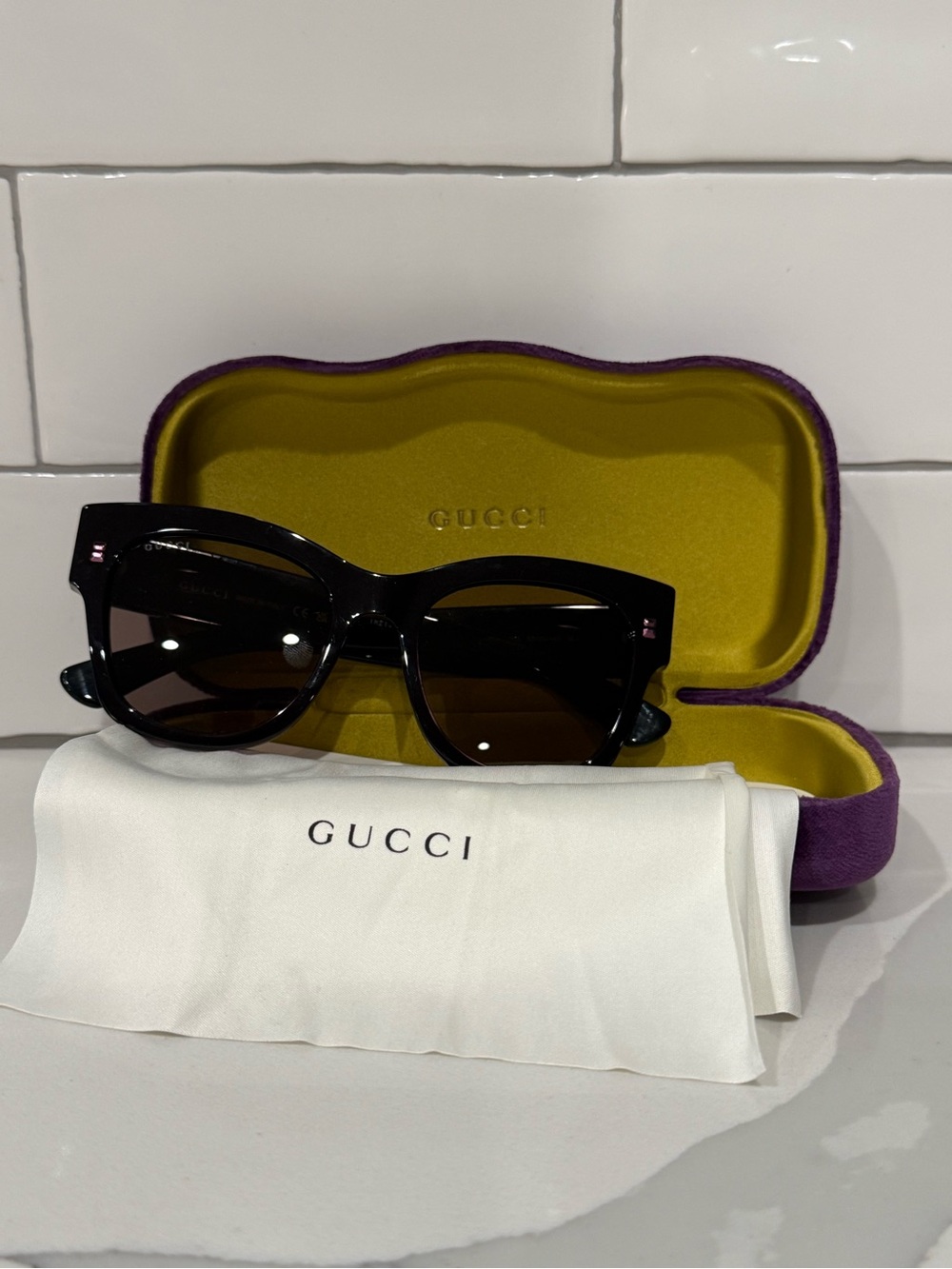 Gucci GG1789S 003 Black Butterfly Sunglasses 53mm w/ Case